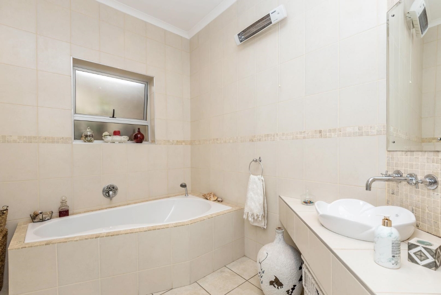 4 Bedroom Property for Sale in Milnerton Western Cape